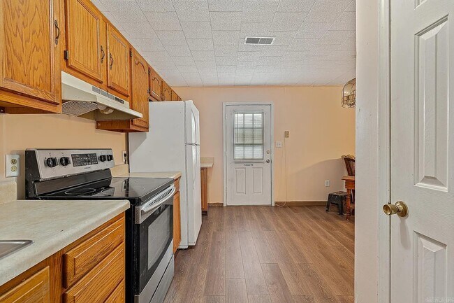 Foto del edificio - 323 Perry St