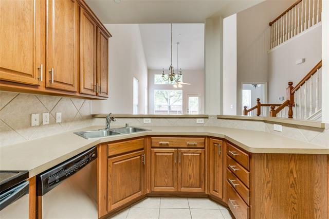 Building Photo - 7253 Rembrandt Dr