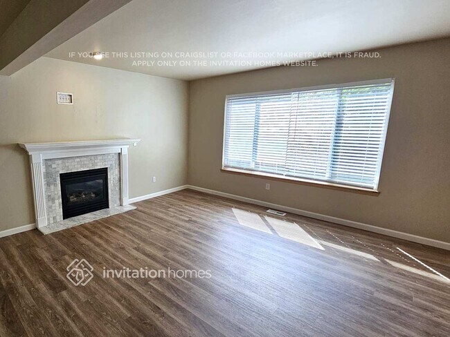 Foto del edificio - 206 66th Ave Ct E
