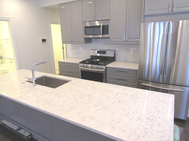 Foto del edificio - 1580 Tremont St