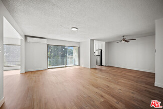 Building Photo - 8558 Holloway Dr