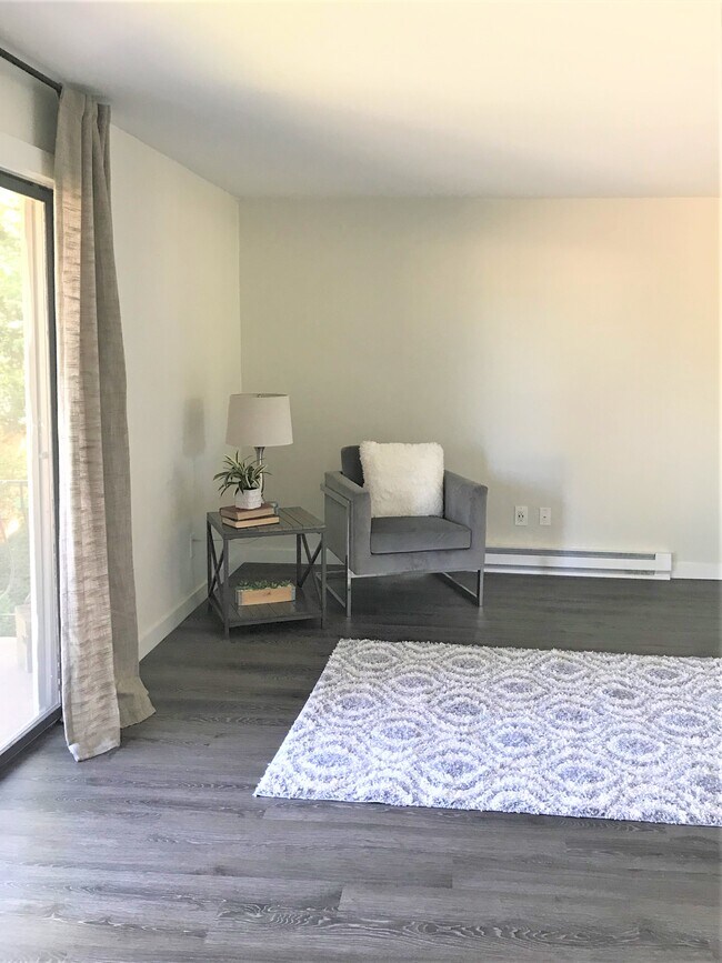 Foto del edificio - 1366 Orleans St