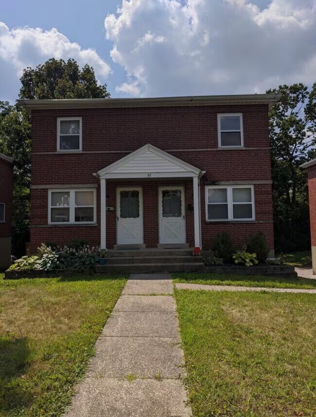 Building Photo - 29 Pleasant Ridge Ave