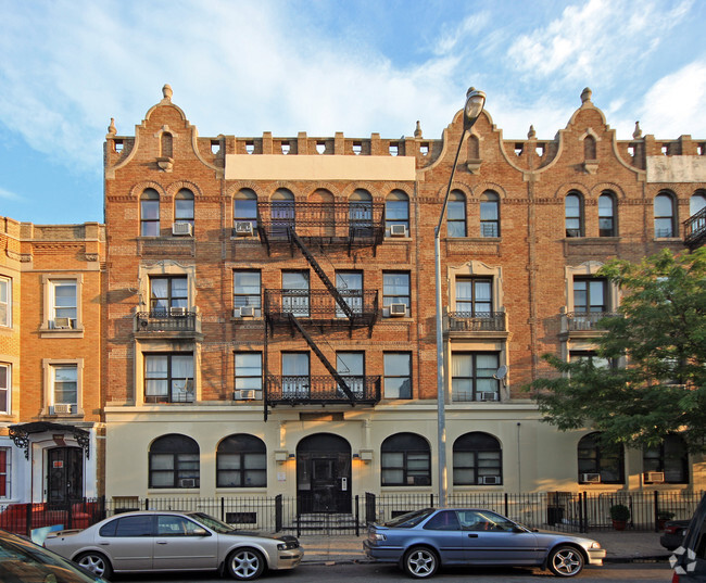 Building Photo - 2317 Newkirk Ave