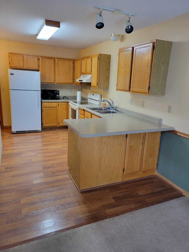 Foto del edificio - 9961 Fillmore St NE