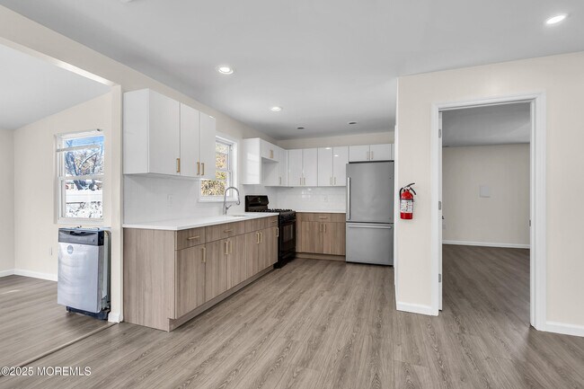 Foto del edificio - 140 Main Bayway