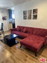 Building Photo - 137 Rexford Dr