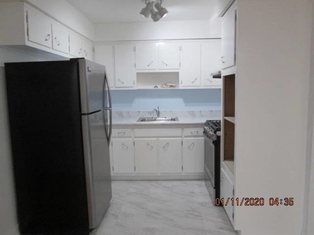 Foto del edificio - 6253 Broadway