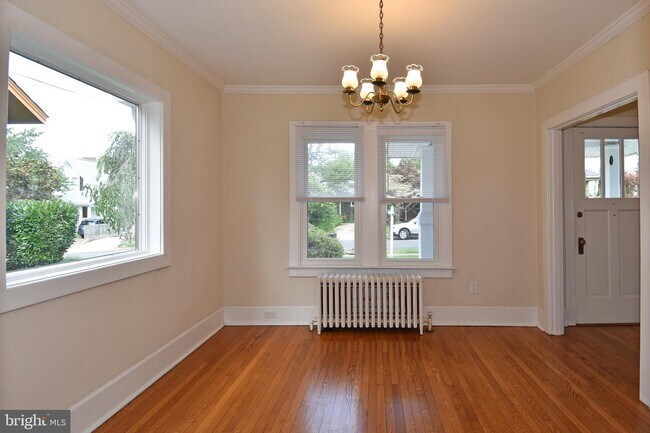 Foto del edificio - 930 N Danville St