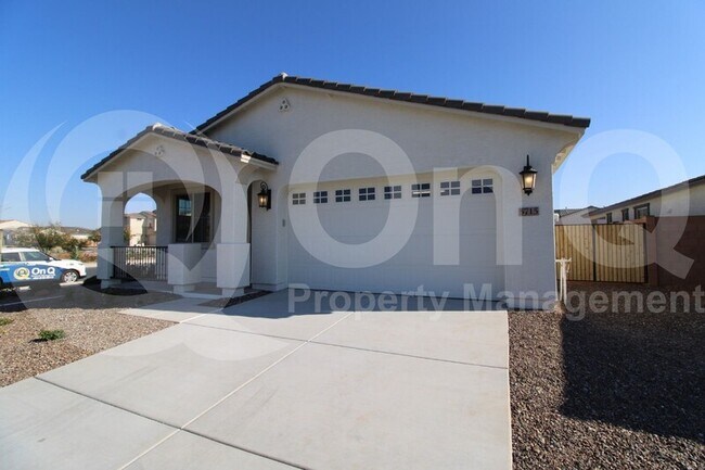 Building Photo - 5715 S Marron