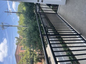 Interior Photo - 915 Glenwood Apartments at Grant Park