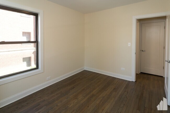 Foto del edificio - 2640 N Spaulding Ave