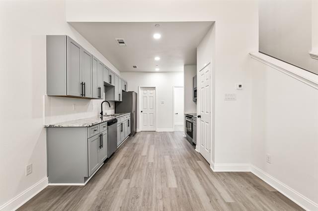 Foto del edificio - 3242 Wexford Dr