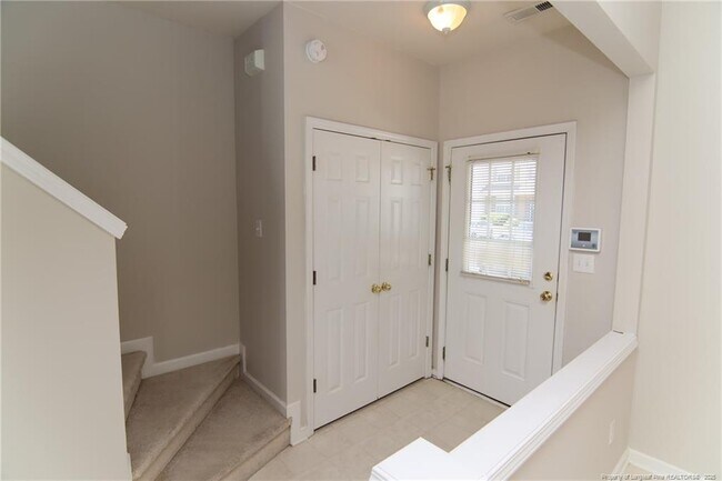 Building Photo - 5132 TwelvePole Dr