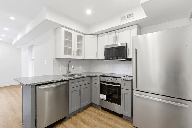 Foto del edificio - 2148 N Franklin St
