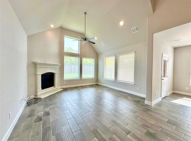 Building Photo - 6512 Cones Ln
