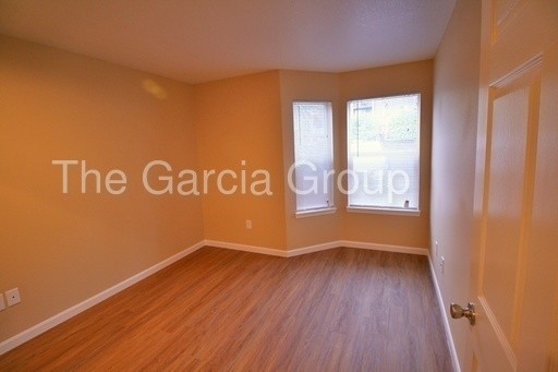 Building Photo - 6020 SW Fisher Ave