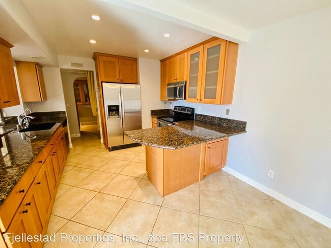 Building Photo - 3 br, 2.5 bath House - 17501 Fairlie Road