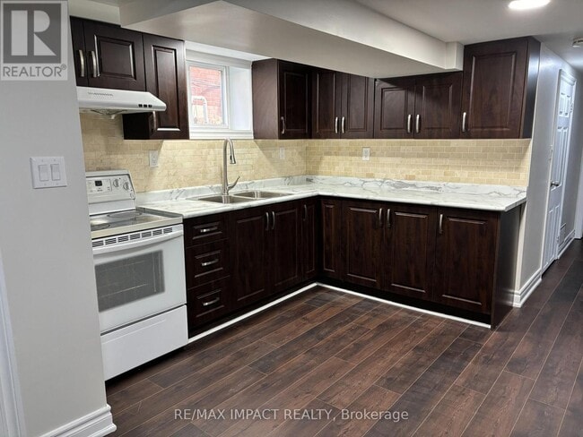 Building Photo - 53 Frey Crescent