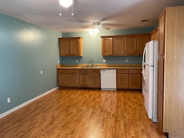 Building Photo - 1110 Roberts Dr