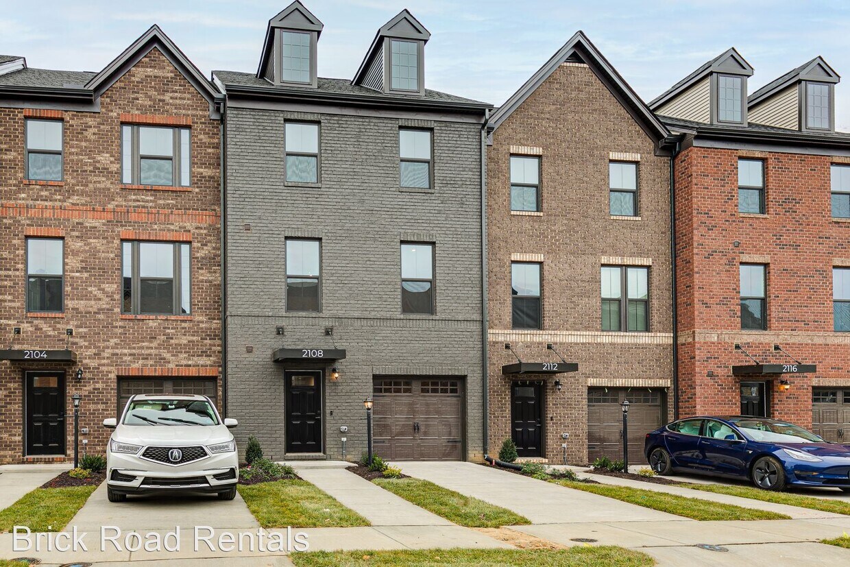 Primary Photo - 3 br, 2.5 bath House - 2108 Tobacco Mill S...