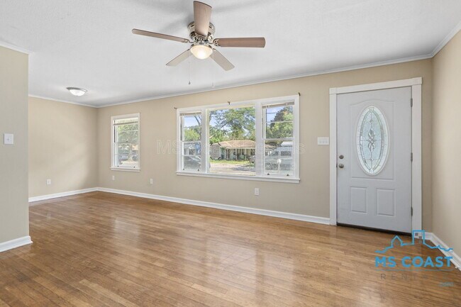 Foto del edificio - 2050 North Dr