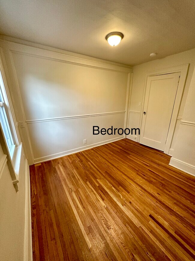 Bedroom 1 - 23 Orchard St
