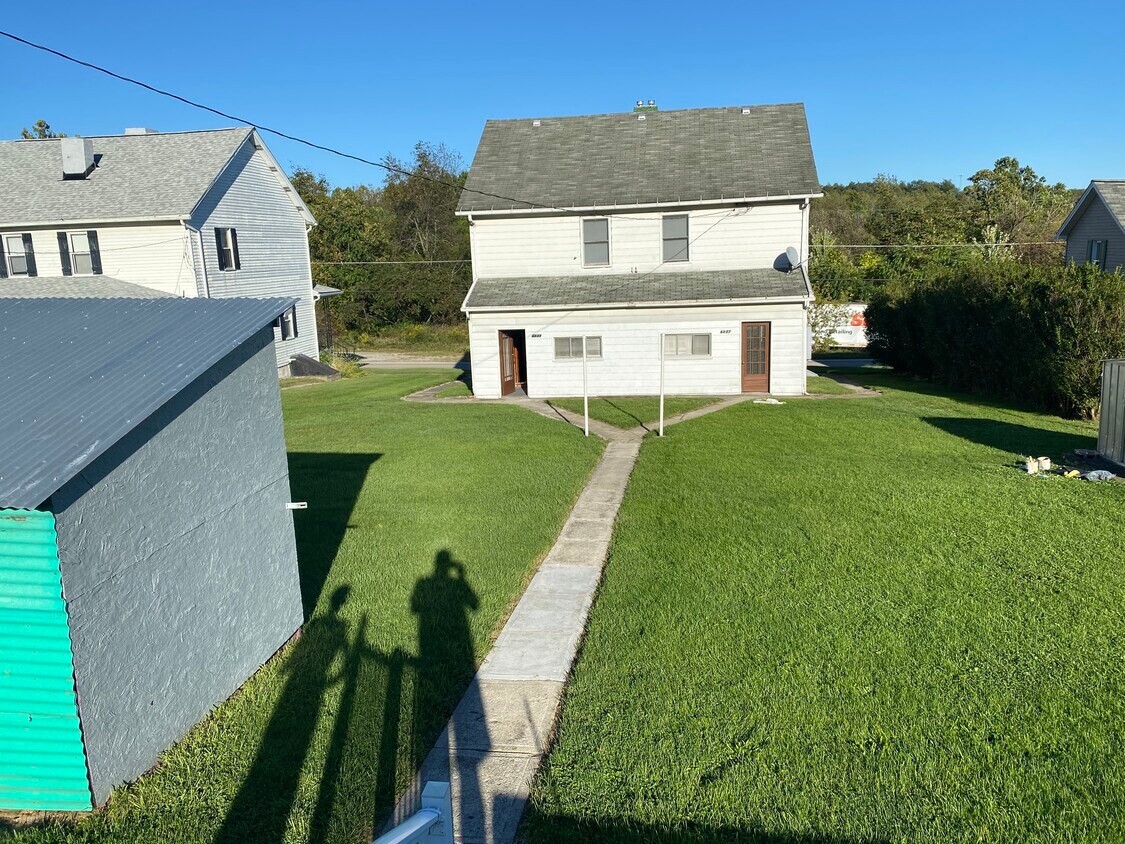 Back - 6837 Low St