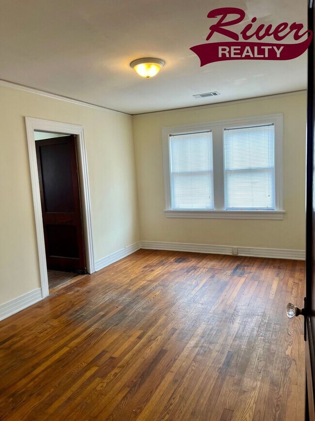 Foto del edificio - Charming 2-Bedroom Brick Home off Wrightsboro Rd!