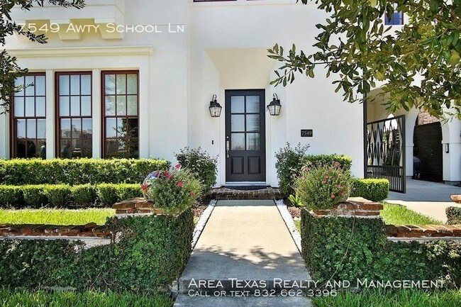 Foto del edificio - Stunning Mediterranean home on Cul-de-Sac