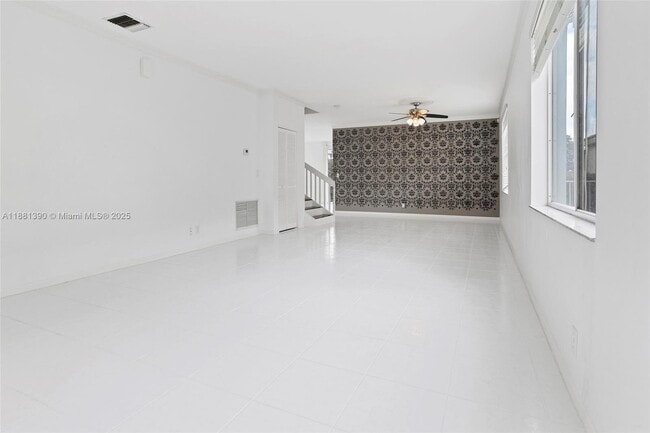 Building Photo - 10096 Country Brook Rd