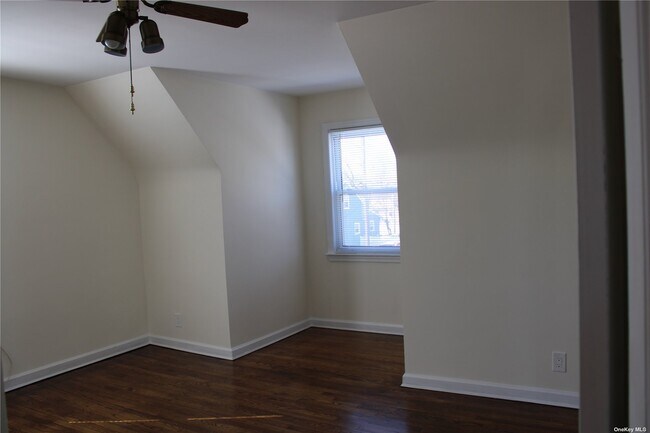 Foto del edificio - 37 Hemlock St