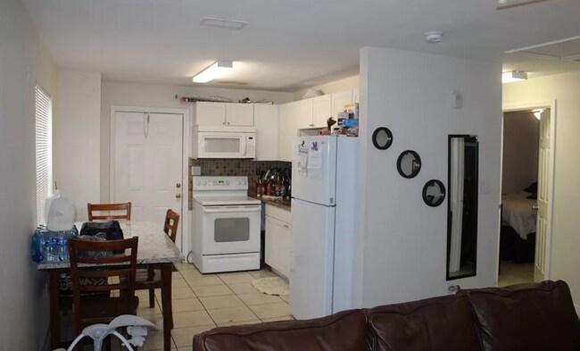 Foto del edificio - 4405 Thomasson Ln