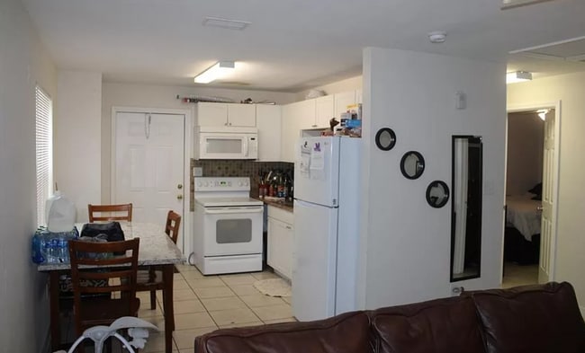 Building Photo - 4405 Thomasson Ln
