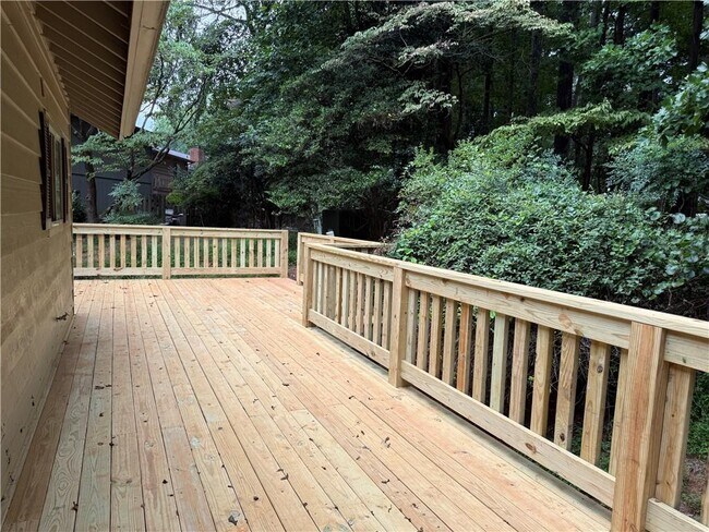 Building Photo - 145 Starboard Point