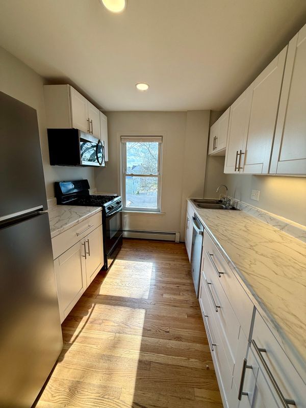 Foto del edificio - 22 Norris Ave