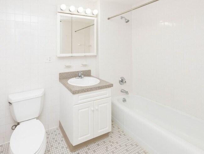 Foto del interior - Lakewood, L.L.C. (LWD)