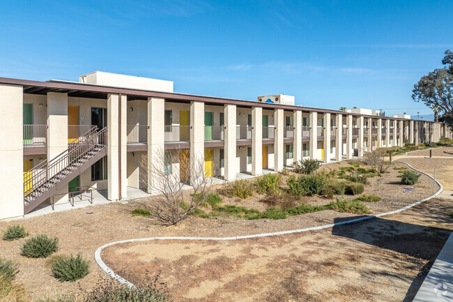 Foto del edificio - St. Michael's Apartments