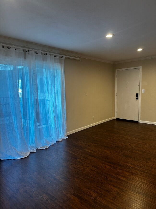 Fotografía del edificio - 1770 Ximeno Ave