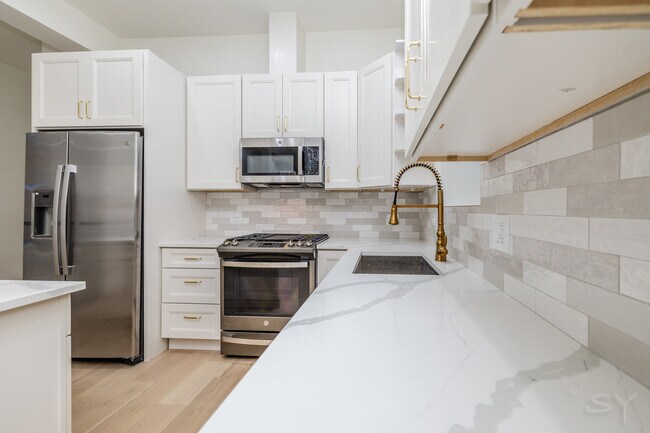 Foto del edificio - 1830 S Peoria St