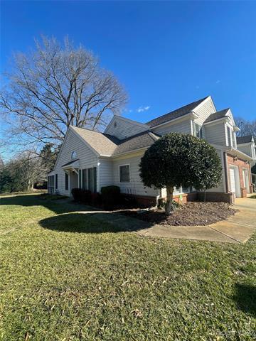 Building Photo - 8743 Fox Chase Ln