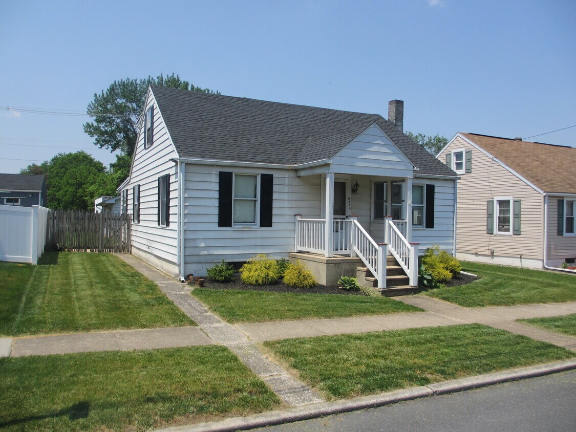 Foto principal - 982 S Albemarle St