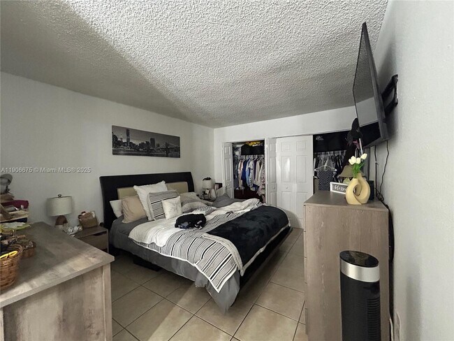 Foto del edificio - 19781 SW 114th Ave