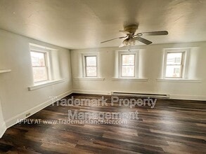 Building Photo - 4482 Horseshoe Pike