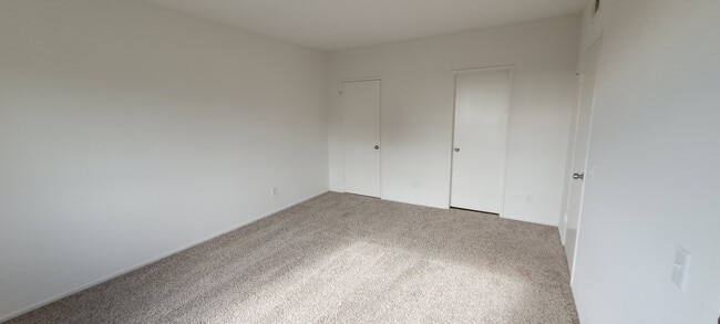 Building Photo - Wellworth Towers Apartments