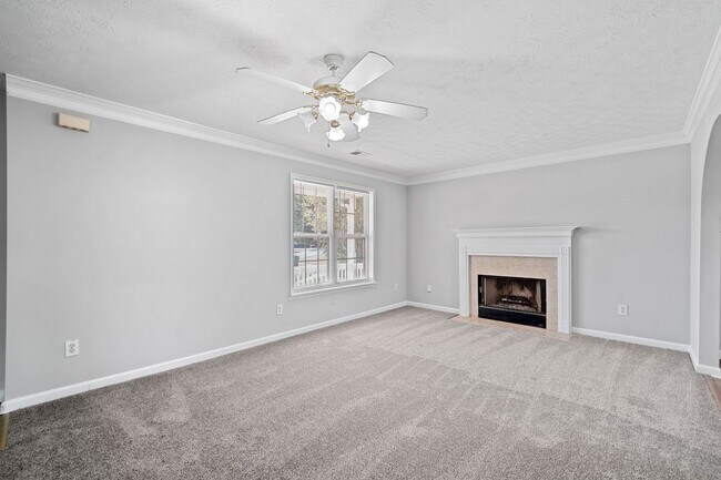 Building Photo - 3313 Summit Creek Ln