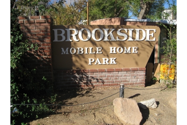 Otro - Brookside Mobile Home Park