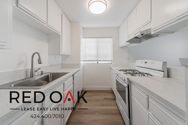 Foto del edificio - 1214 W Gardena Blvd