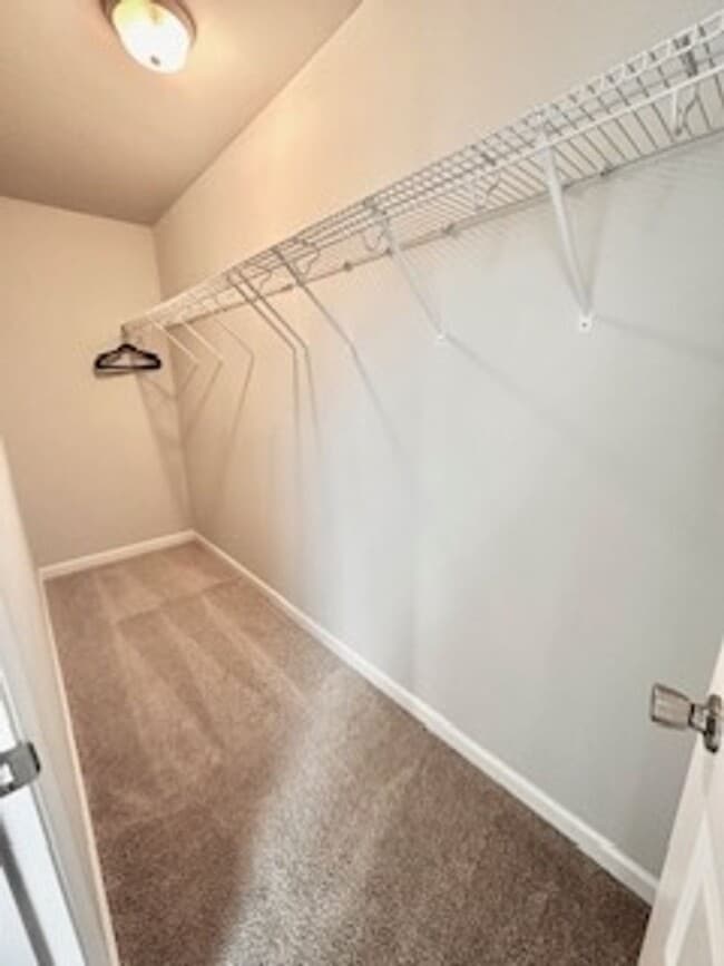 Foto del edificio - 156 Buckhorn Ave