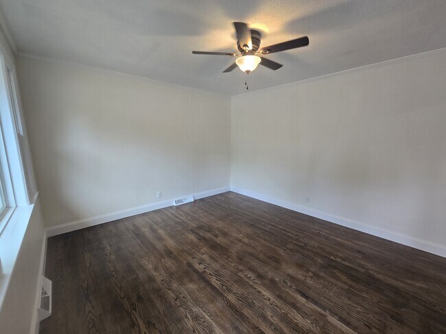 Foto del edificio - 605 Cherokee St